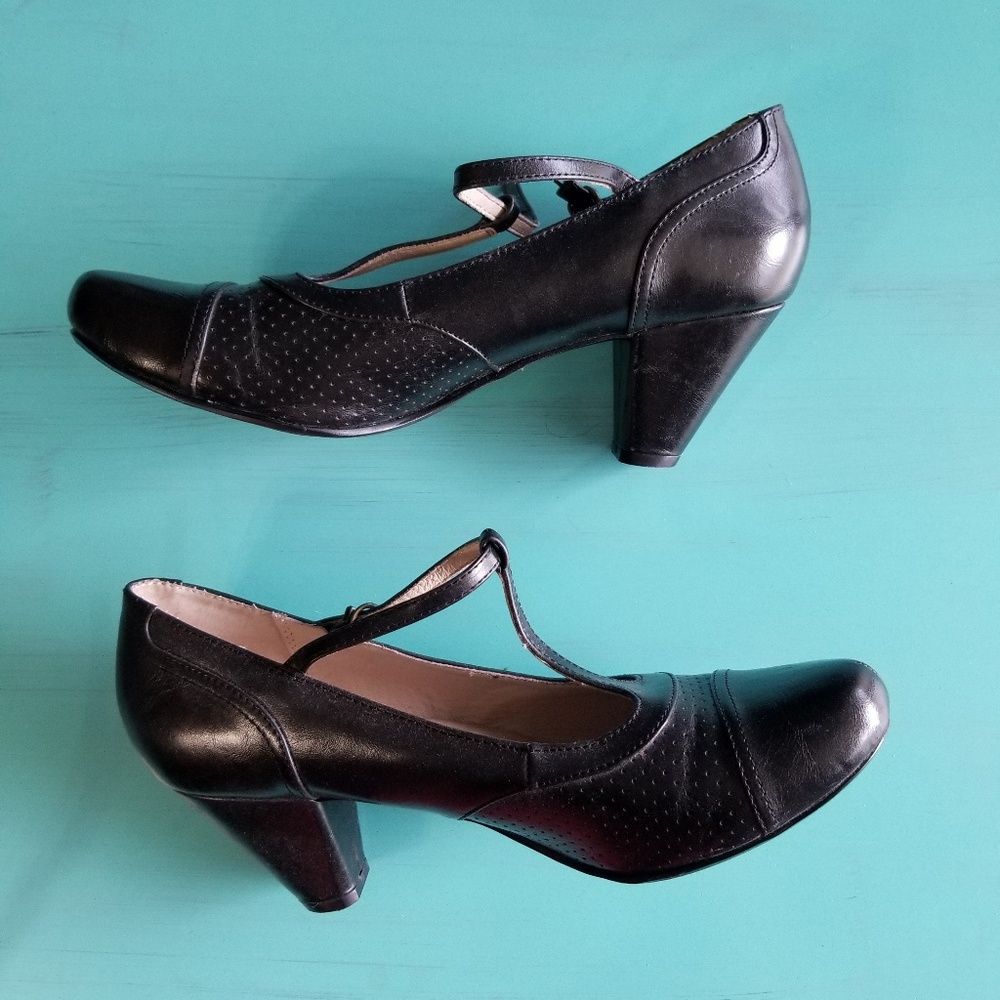 Chelsea Crew black t-strap heels uk41 us10